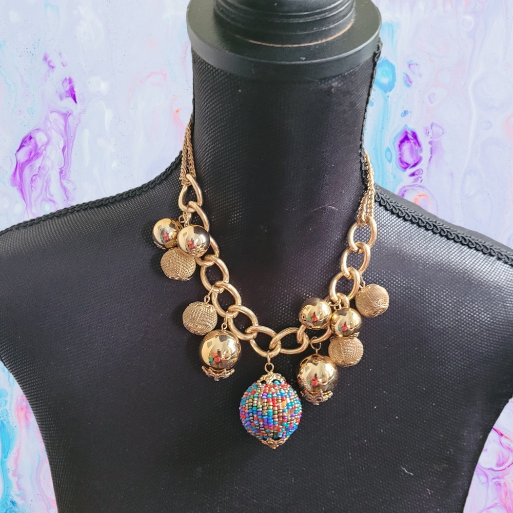 So Good Ladies Fashion Statement Necklace